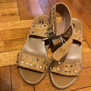 Leather woman sandal size 39